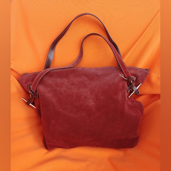 ⭐High Quality⭐Vintage Dooney & Bourke Italian Handmade Burgundy Suede Hobo Bag - Picture 3 of 10